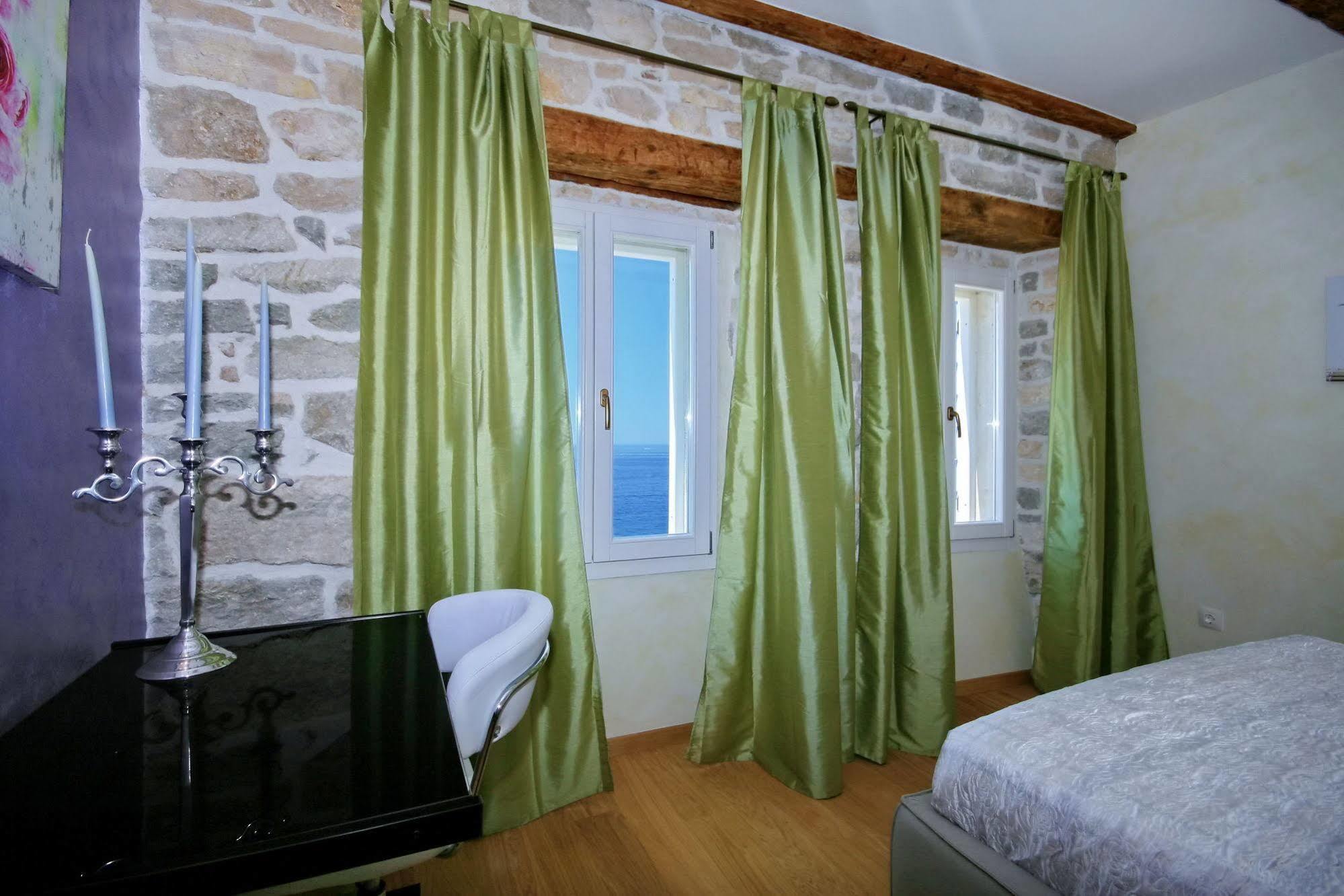 Angelo D'Oro Apartment Monte Rovinj Exterior photo